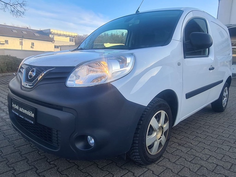 Nissan NV250