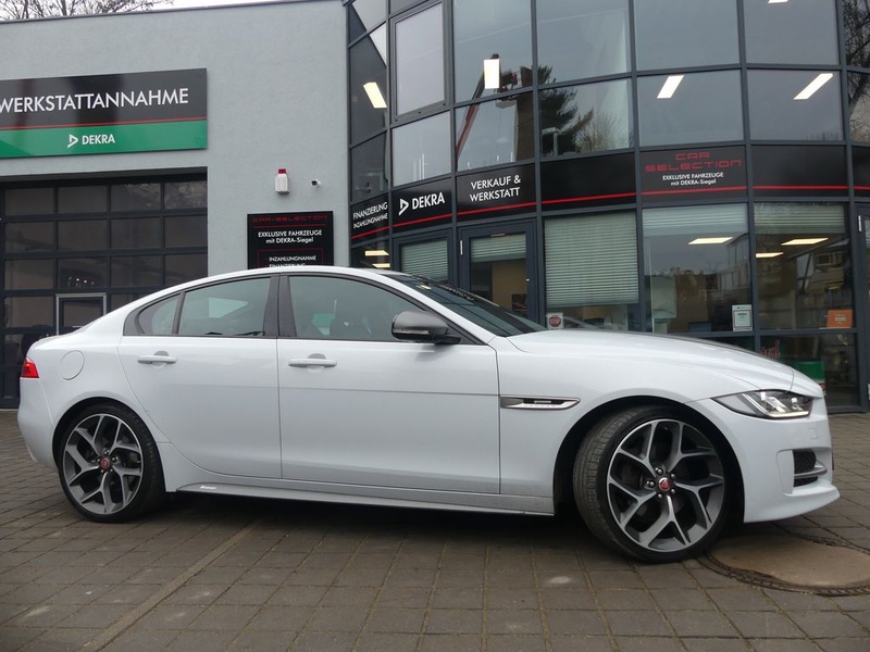Jaguar XE