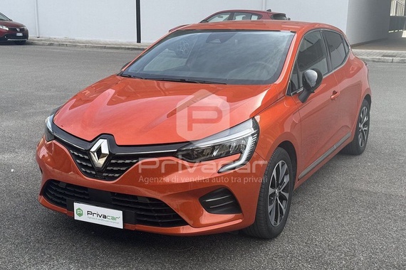Renault Clio 2023