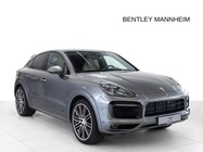 Porsche Cayenne 2022