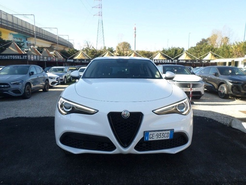 Alfa Romeo Stelvio 2021