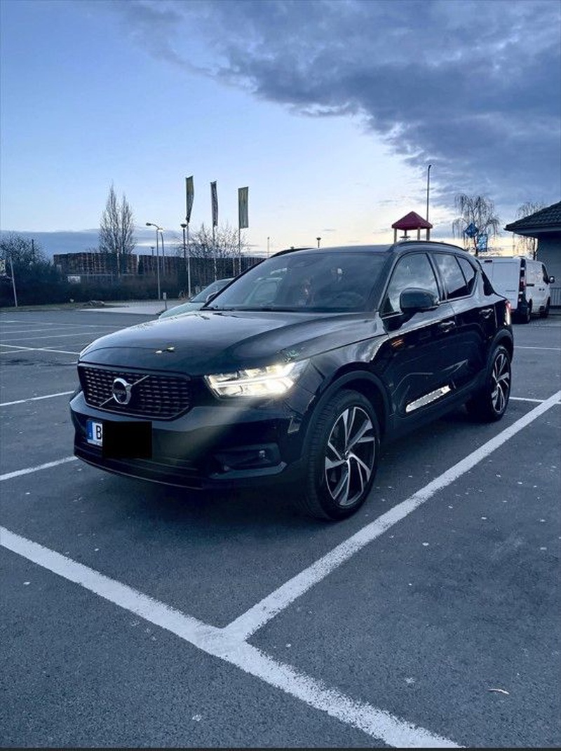 Volvo XC40