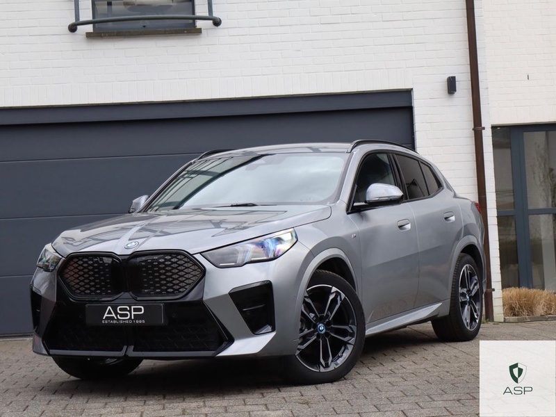 BMW iX2