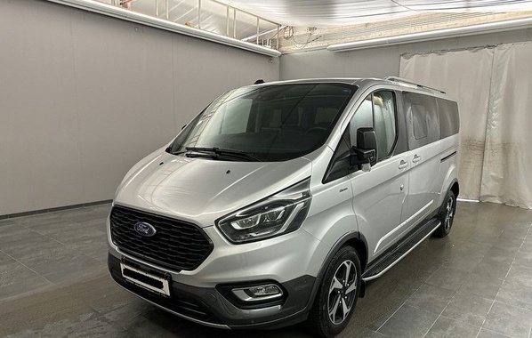Ford Tourneo Custom 2022