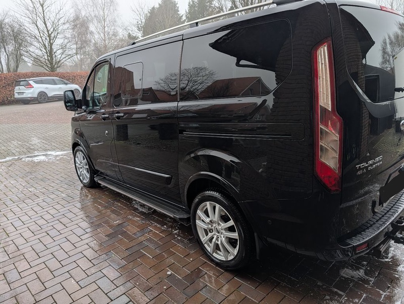 Ford Tourneo Custom