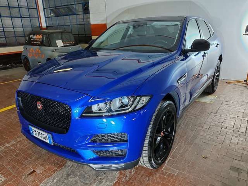 Jaguar F-Pace