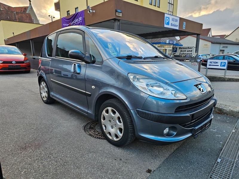 Peugeot 1007