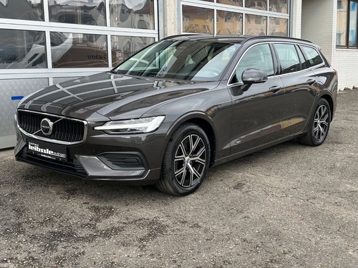 Volvo V60 2024