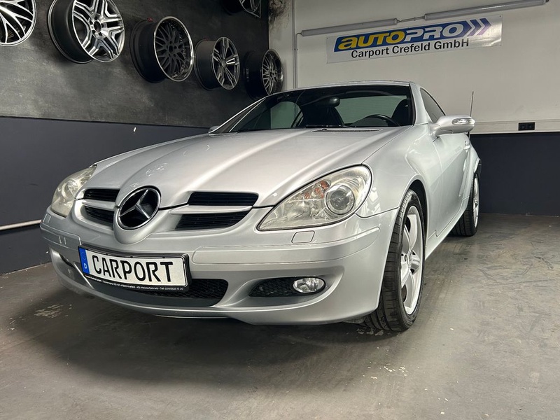 Mercedes-Benz SLK-Class