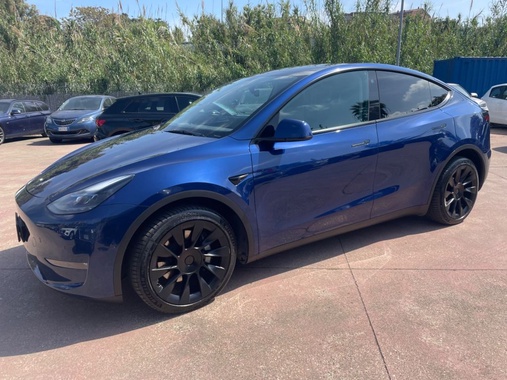 Tesla Model Y 2022