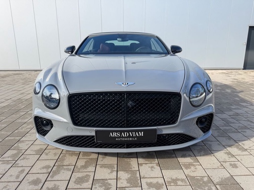 Bentley Continental GTC 2023