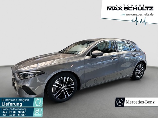 Mercedes-Benz 200 2023