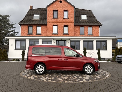 Ford Grand Tourneo 2025