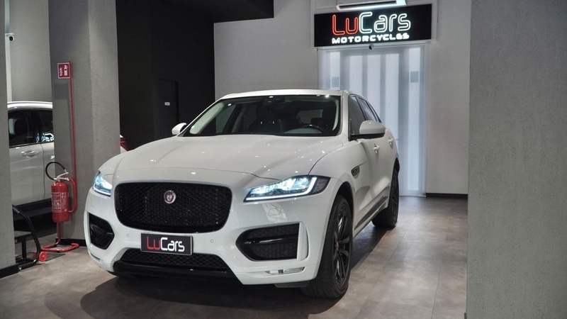 Jaguar F-Pace