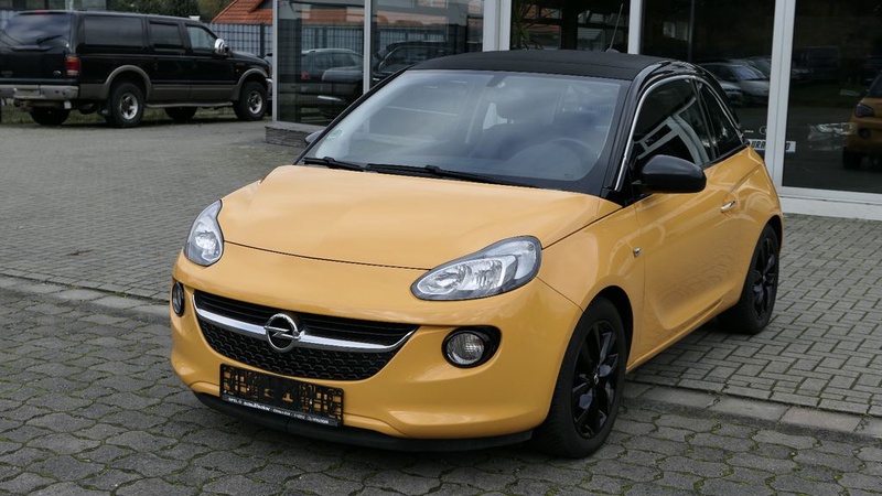 Opel Adam