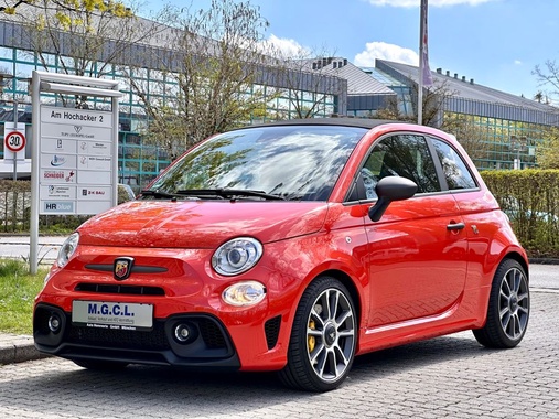 Abarth 695C 2024