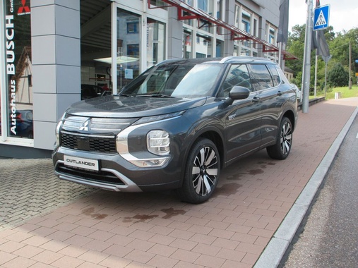 Mitsubishi Outlander 2025