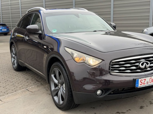 Infiniti FX 2011