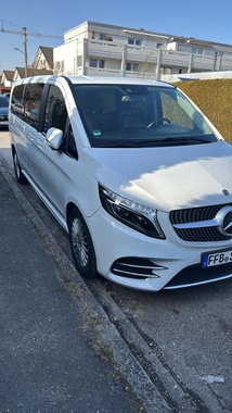 Mercedes-Benz 220 2020