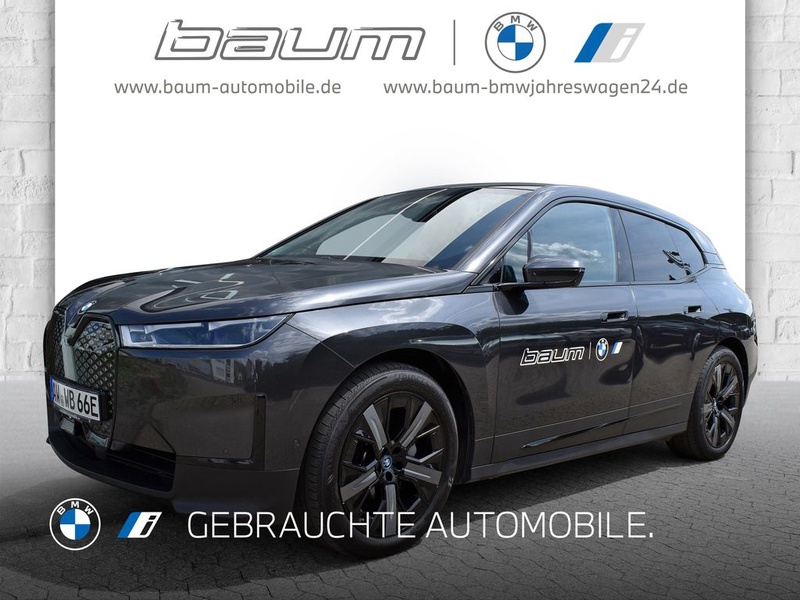 BMW iX