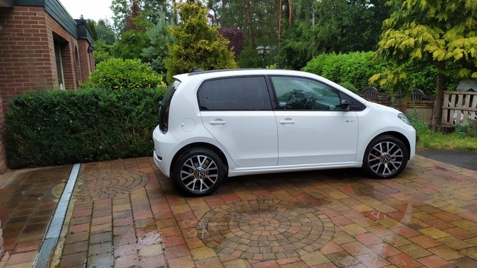Volkswagen up! 2020