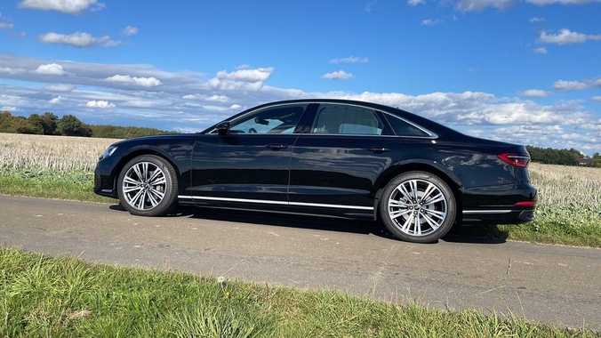Audi A8 2025