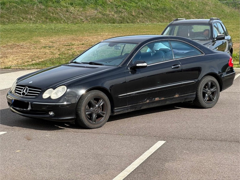 Mercedes-Benz CLK-Class