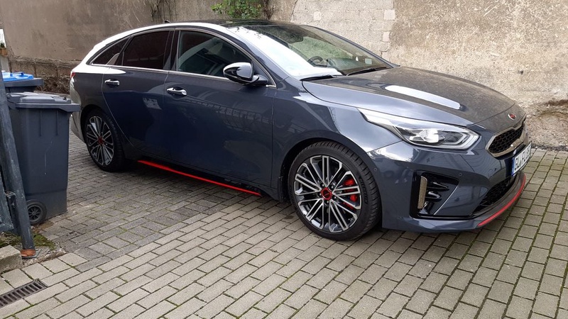 Kia pro cee'd / ProCeed