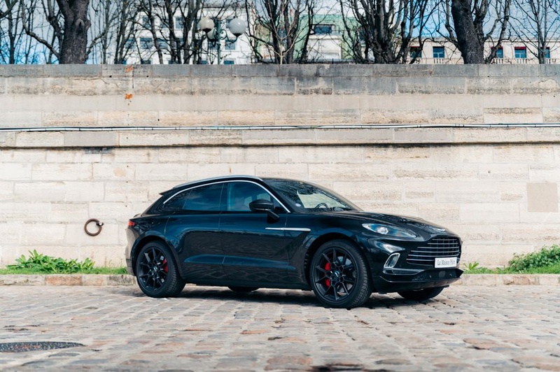 Aston Martin DBX