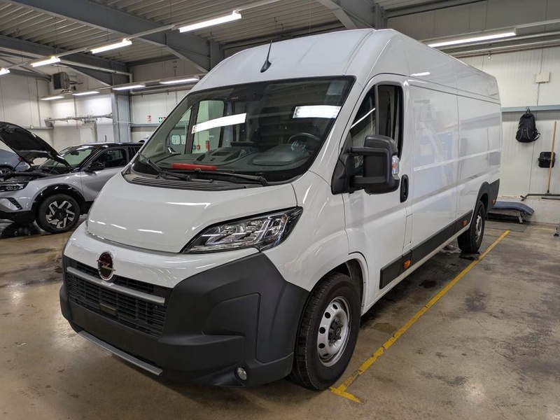 Opel Movano