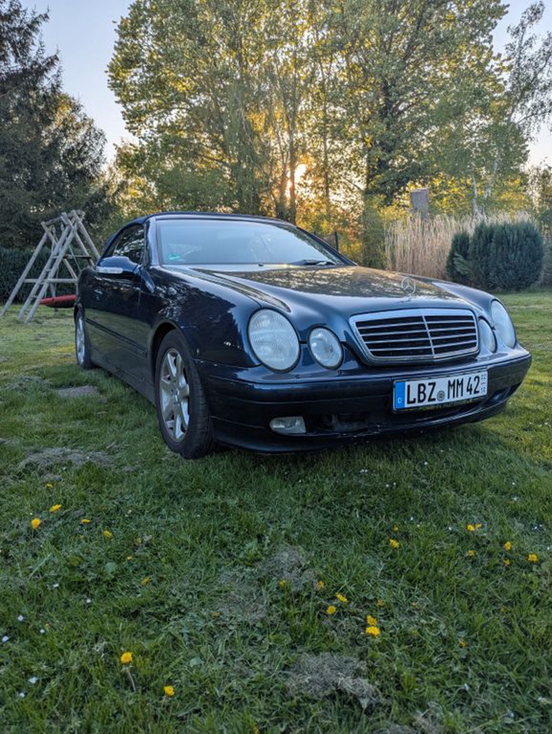 Mercedes-Benz CLK-Class
