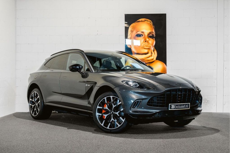 Aston Martin DBX