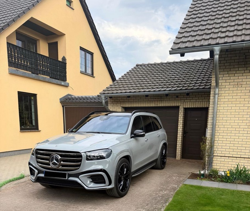 Mercedes-Benz GLS-Class