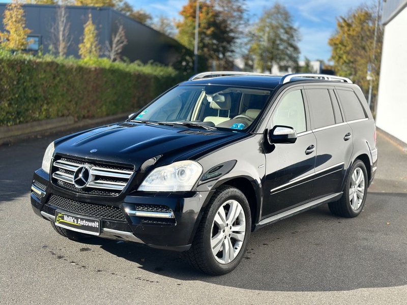 Mercedes-Benz GL-Class