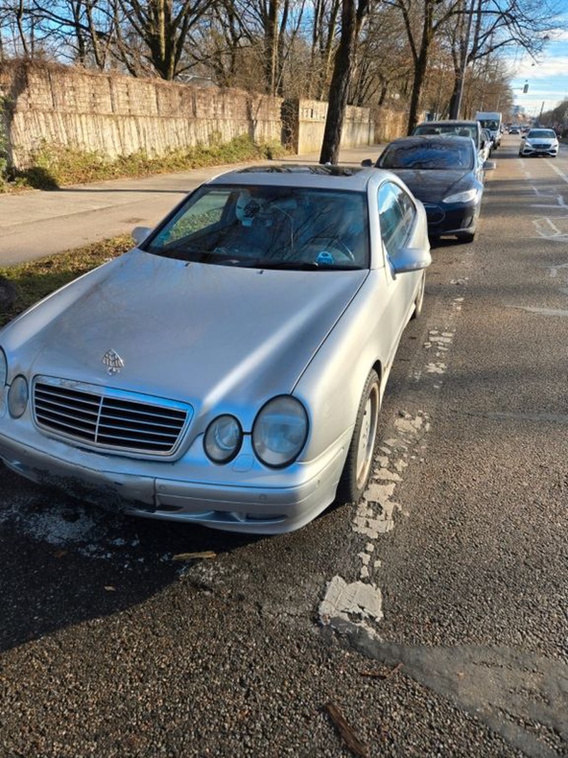 Mercedes-Benz CLK-Class