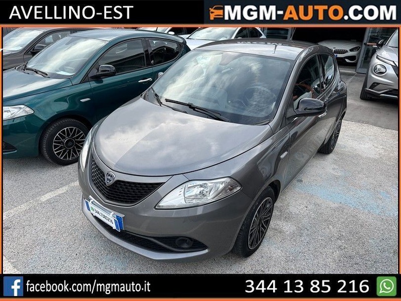 Lancia Ypsilon