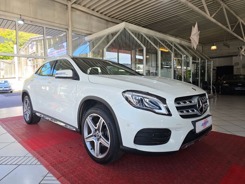 Mercedes-Benz GLA-Class