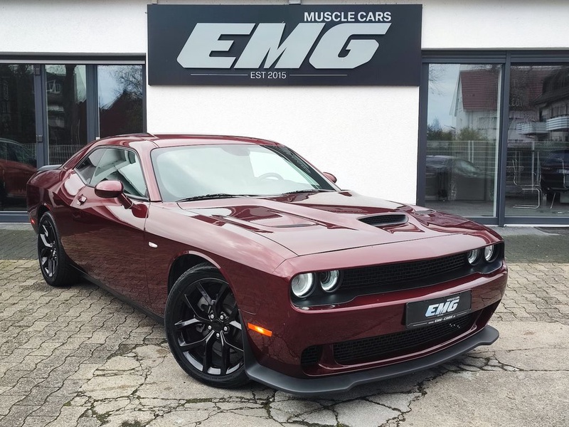 Dodge Challenger