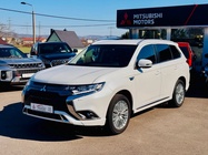 Mitsubishi Outlander 2020