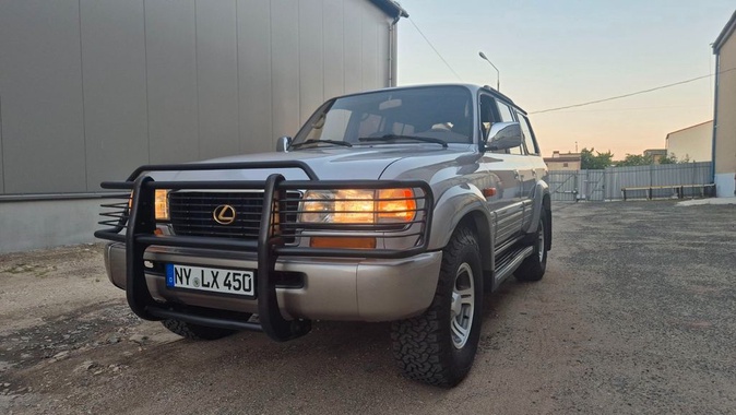 Lexus LX 1997