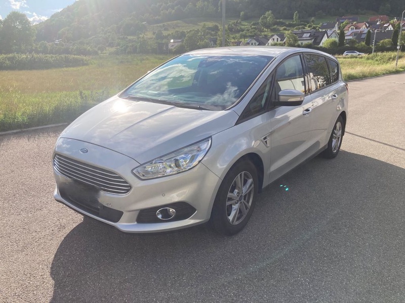 Ford S-Max