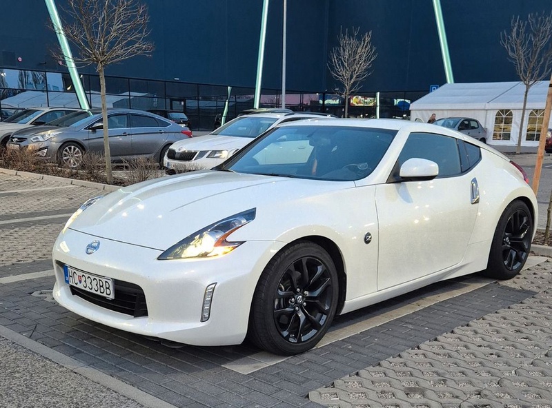 Nissan 370Z
