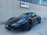 Porsche Cayman 2021