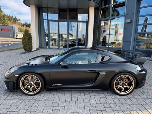 Porsche Cayman 2023
