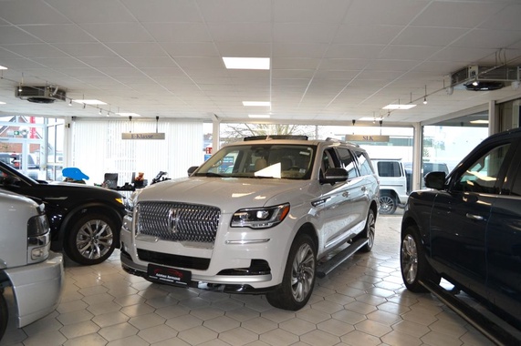 Lincoln Navigator 2022