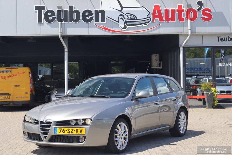 Alfa Romeo 159