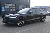 Volvo V60 2025