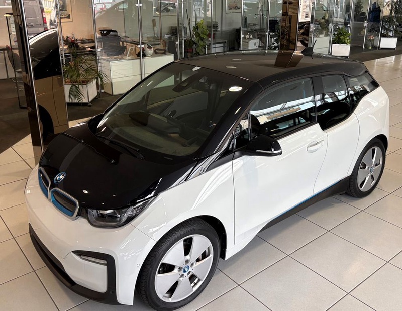 BMW i3