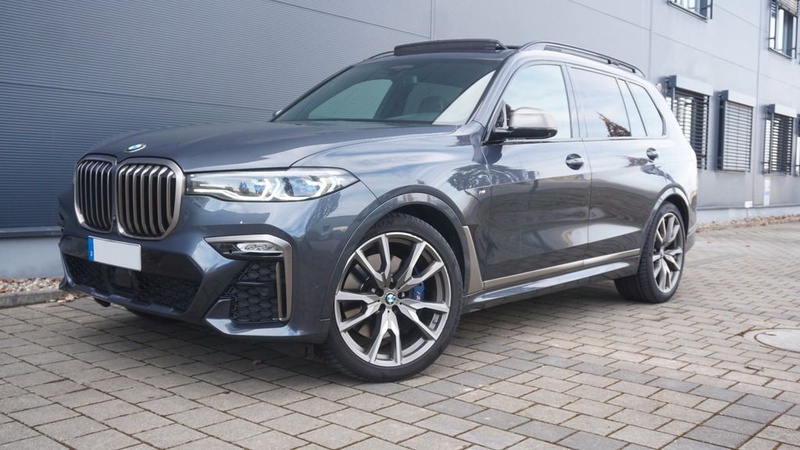 BMW X7