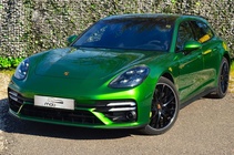 Porsche Panamera 2021